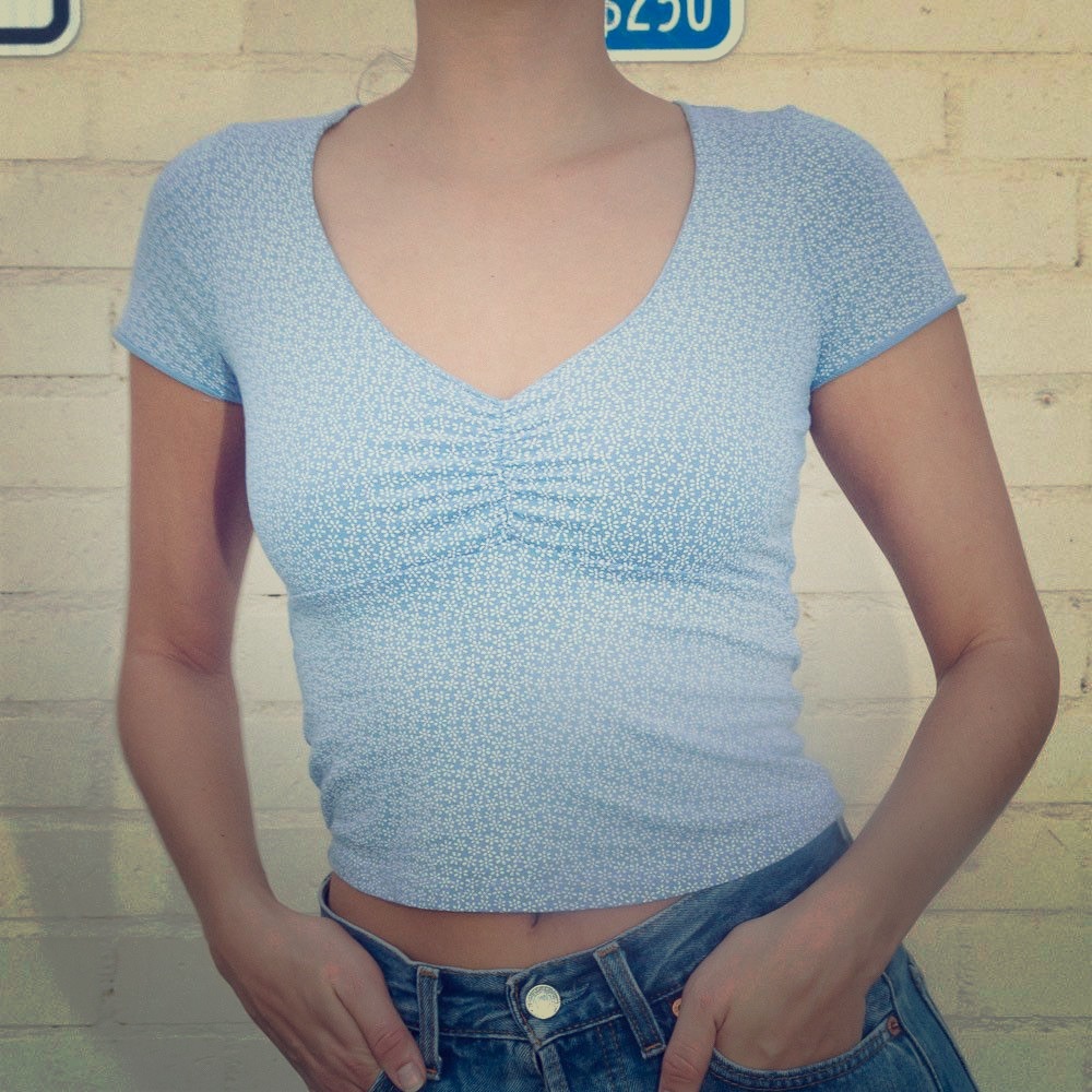 Brandy Melville blue Gina too.